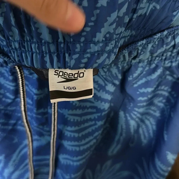 Speedo Floral Swim Trunks Men’s size L - Picture 3 of 3